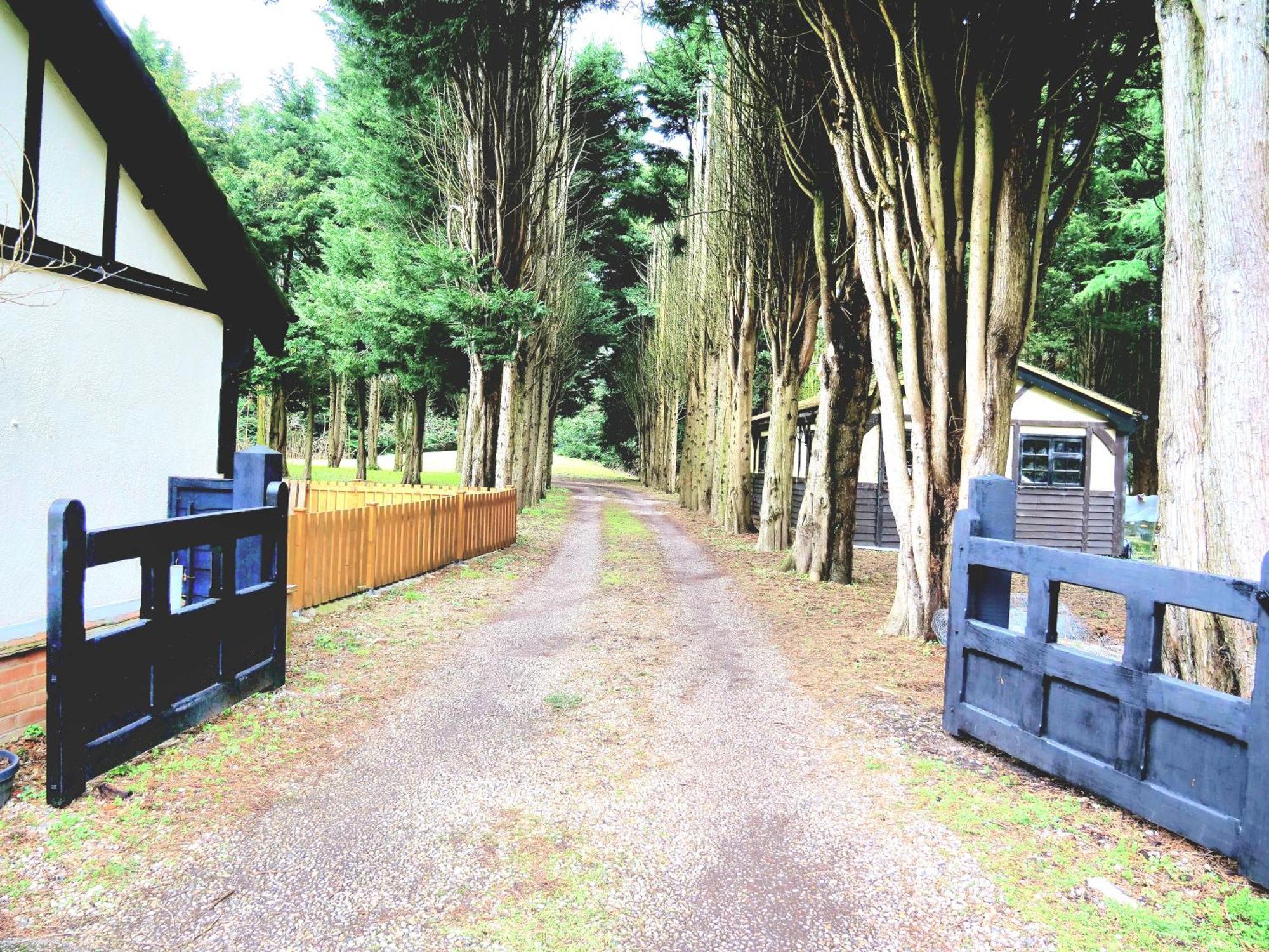 Beautiful Cottage In Brentwood Kelvedon Hatch 外观 照片