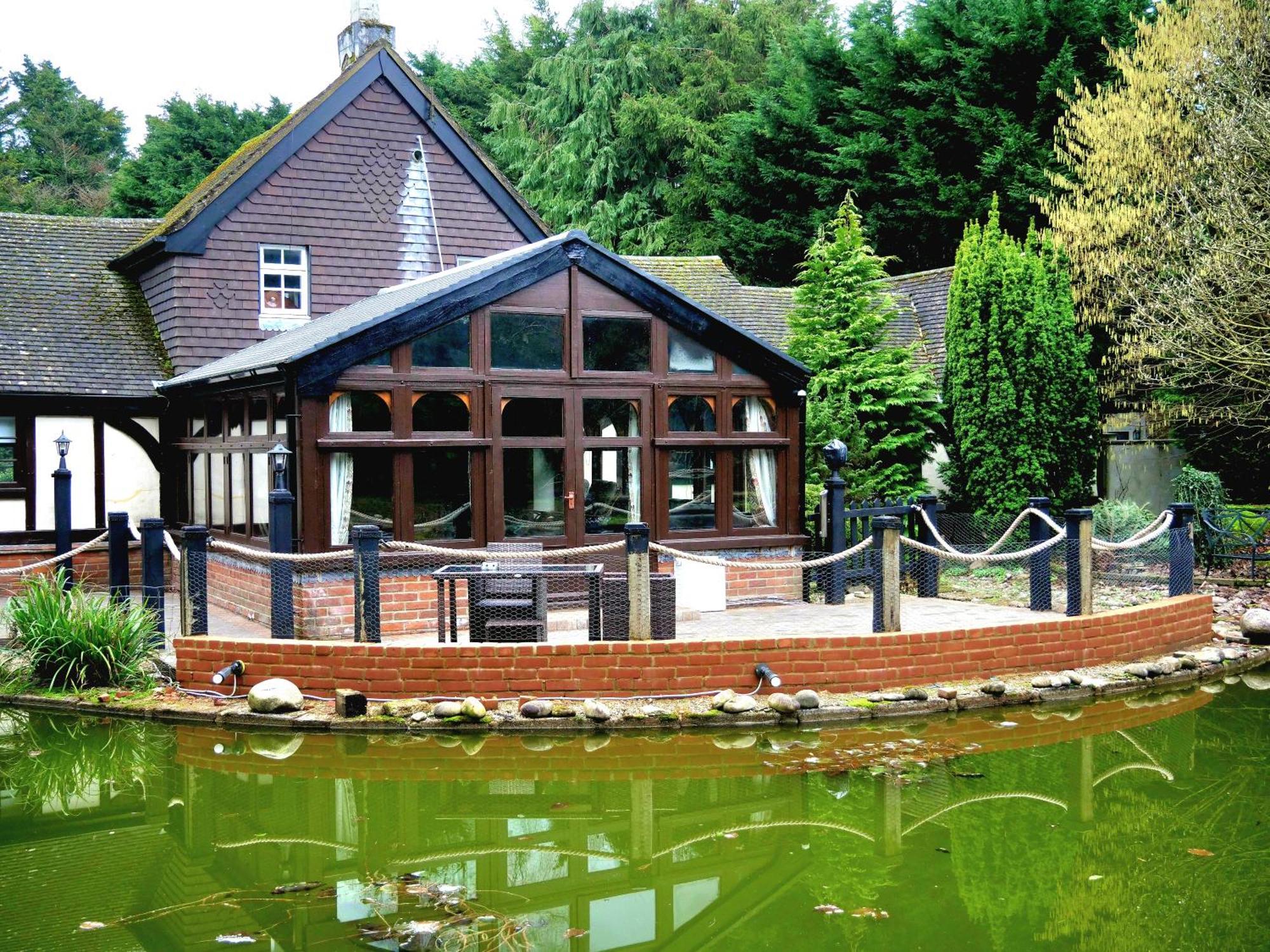 Beautiful Cottage In Brentwood Kelvedon Hatch 外观 照片