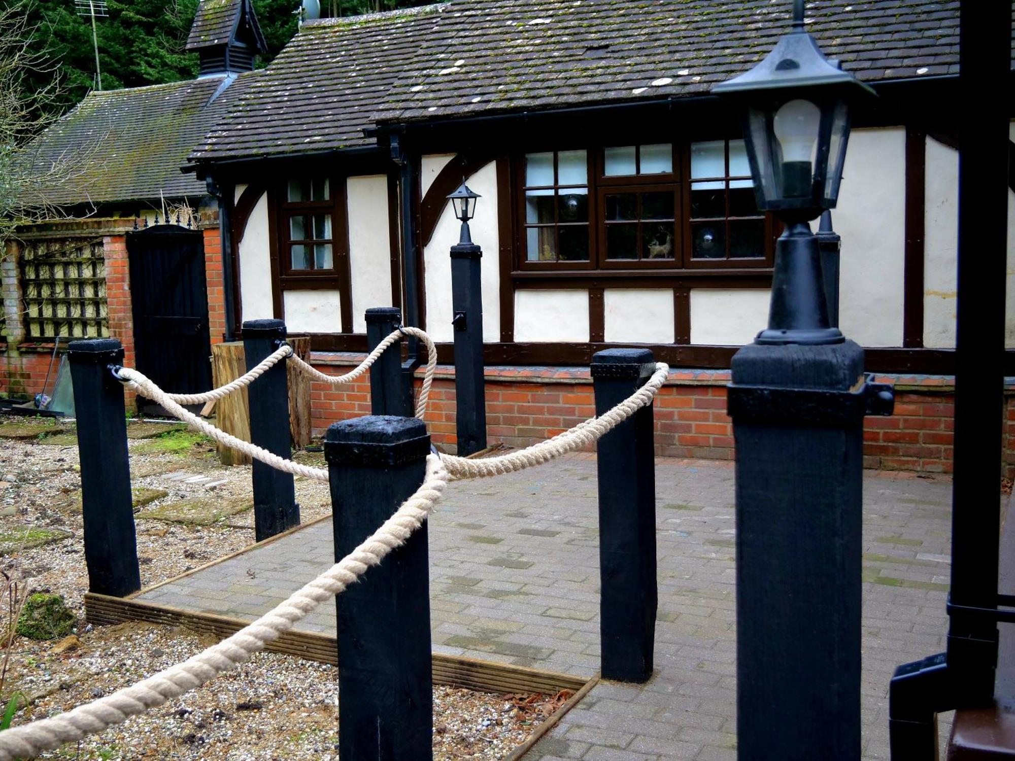 Beautiful Cottage In Brentwood Kelvedon Hatch 外观 照片